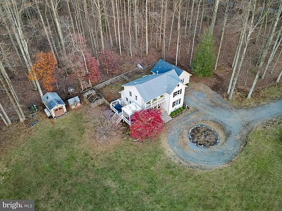 2nd image of 5578 Pignut Mountain Dr