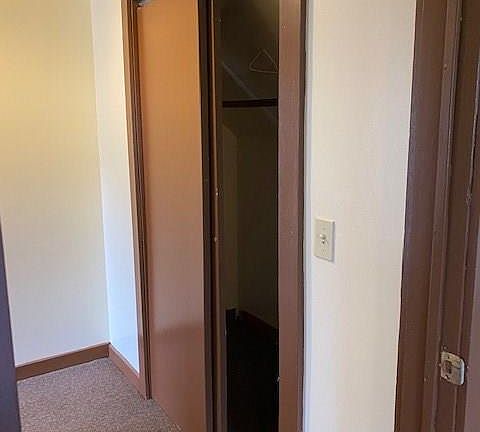 5th image of 78 Woodward Ave Floor 2