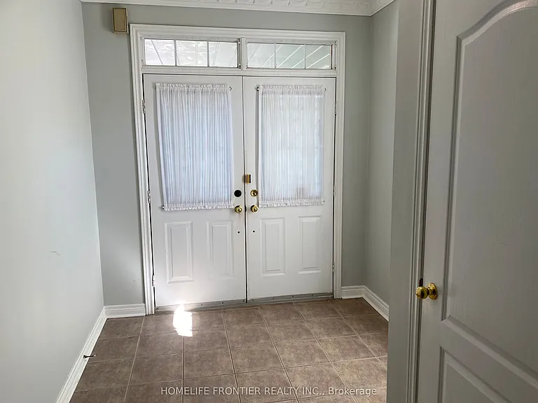 87 Estate Garden Dr — Photo 5