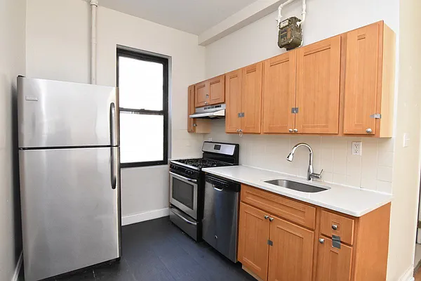 Rented by Bohemia Realty Group | media 2