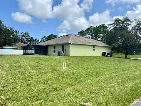 707 Merrimac St SE in Palm Bay, FL 32909 — Photo 2