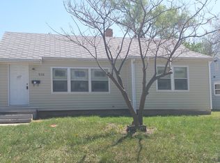 926 N Pinecrest Ave, Wichita, KS 67208