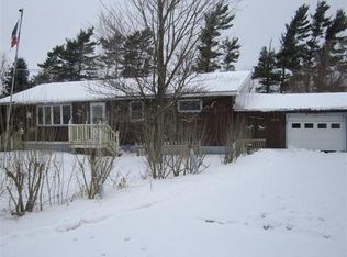 2297 Daytonville Rd, Waterville, NY 13480