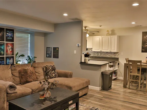 2 Osage Court #2, Coram, NY 11727