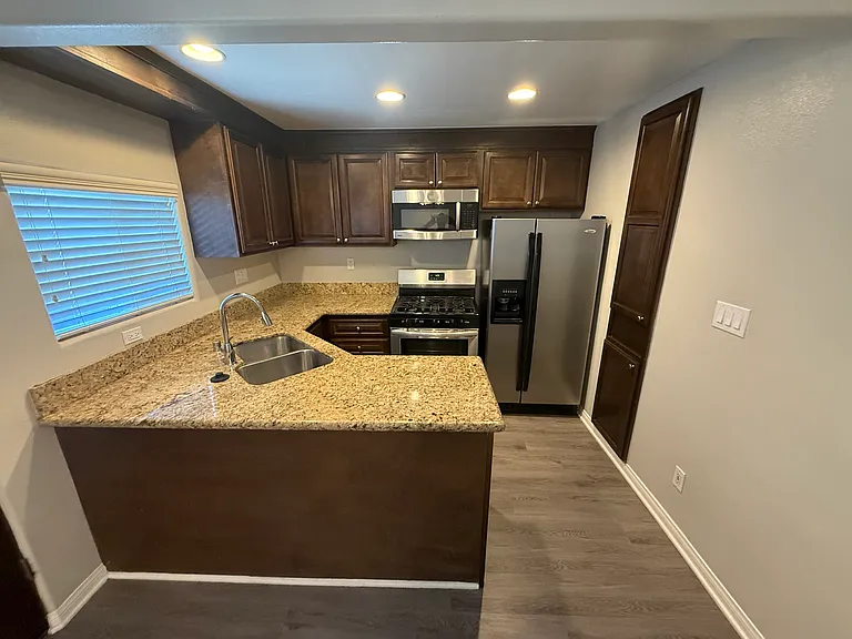 40245 Harris Ln #104 — Photo 3