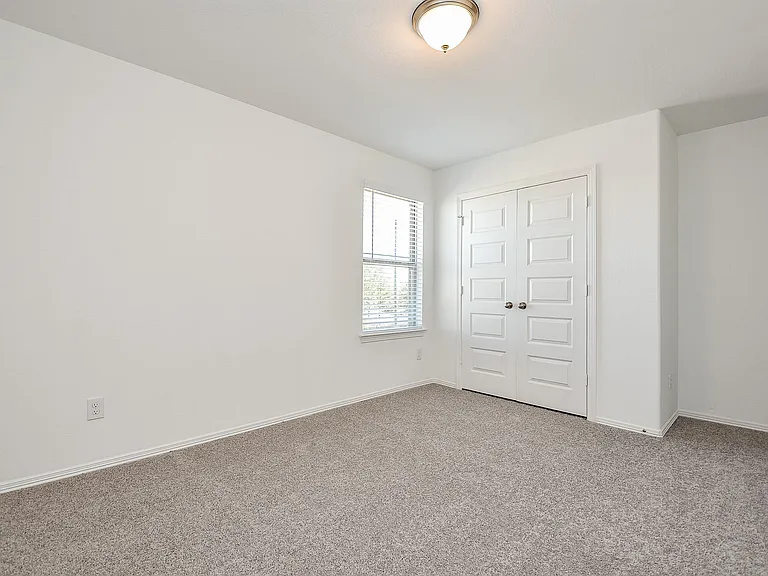 23002 Undertaken Path Dr — Photo 27