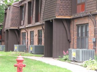 2251 C St SW APT 17, Cedar Rapids, IA 52404