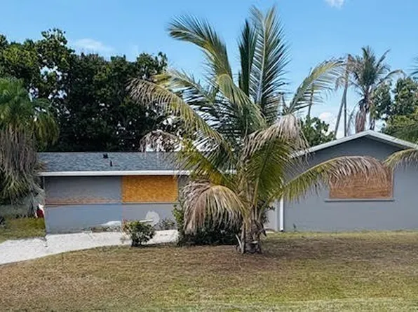 703 Monterey Ave, Cape Coral, FL 33904