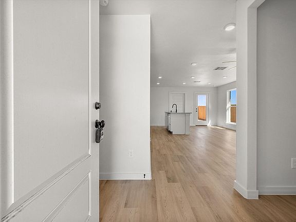 2nd image of 506 E 23rd St