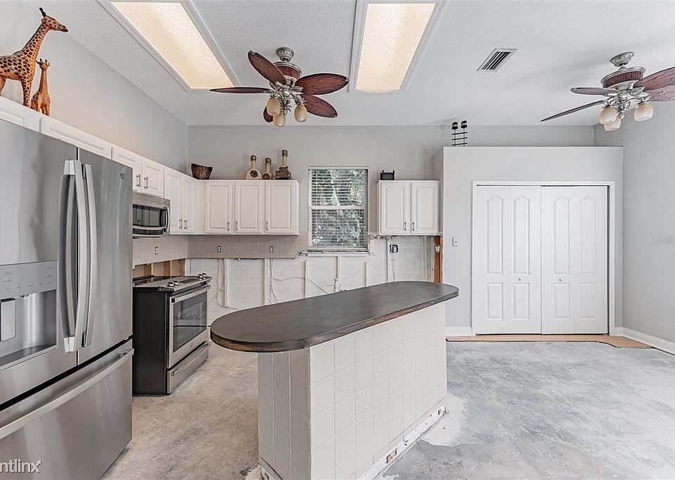 1st image of 4380R Sawgrass Dr