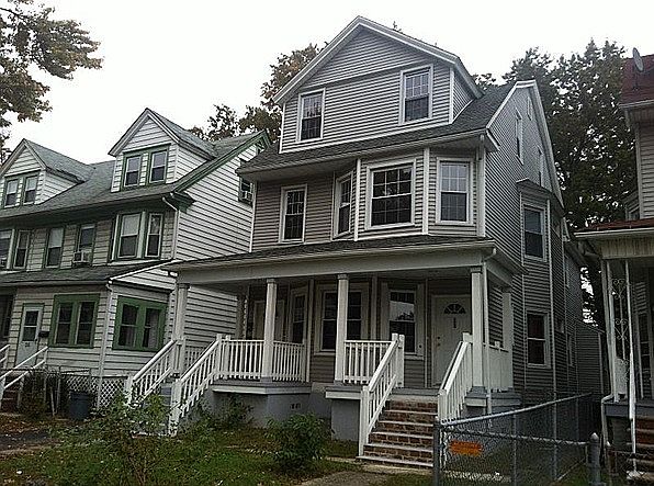 1st image of 318-320 So Clinton St