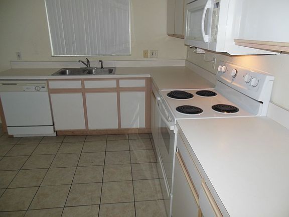 4th image of 12128 Feldwood Creek Ln