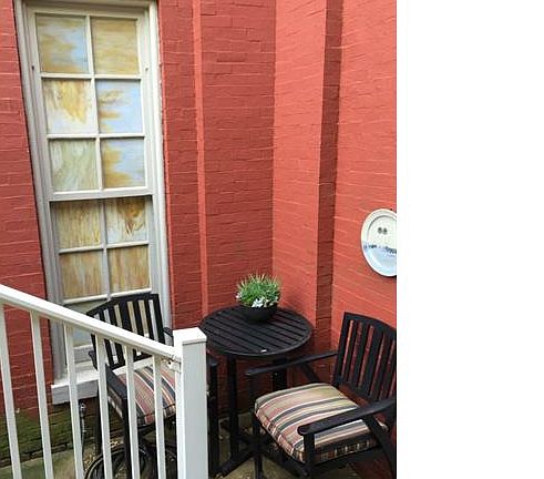 3rd image of 2511 E Broad St #2
