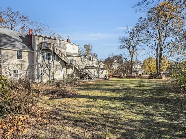 93 Alvarado Ave, Worcester, MA 01604