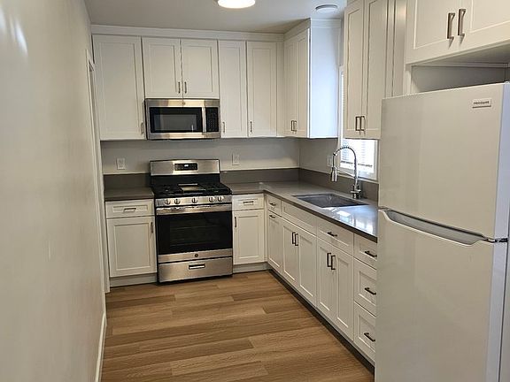 2nd image of 7051 State St #7051