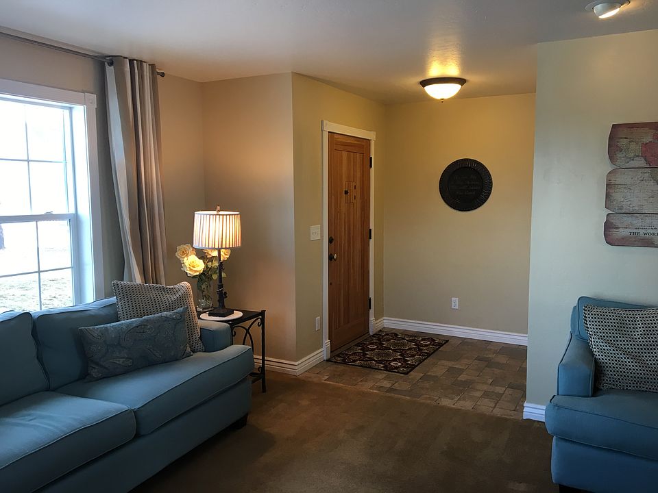 Entry way