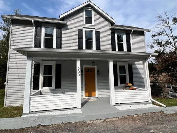 200 Yard St, Nesquehoning, PA 18240