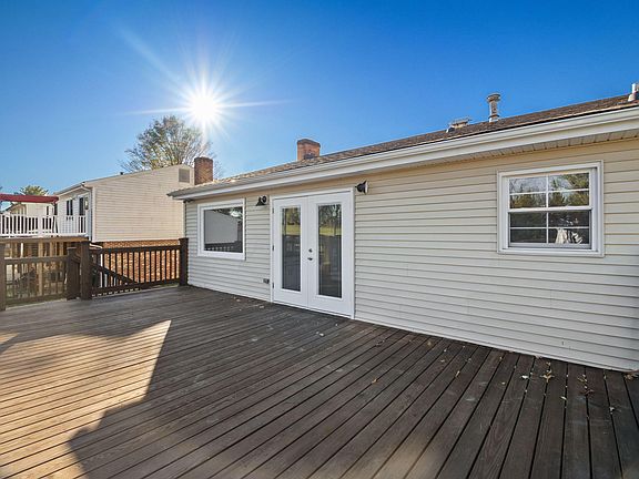 5th image of 733 Finney Dr