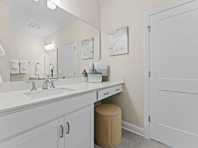 144 N White St #200 — Photo 7