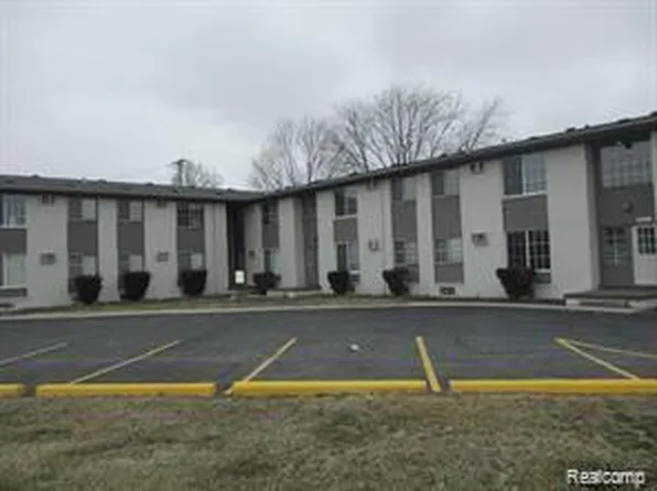 14419 Pennsylvania Rd, Riverview, MI 48193