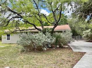 146 Squirrel Bnd, Uvalde, TX 78801