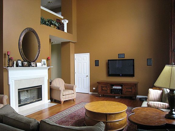 2-story family room with fireplace