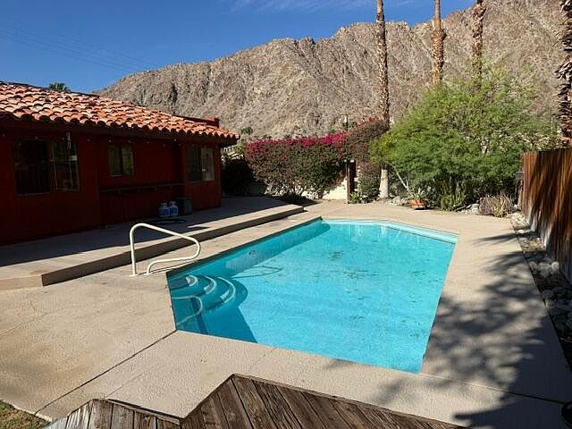 1st image of 52210 Avenida Juarez