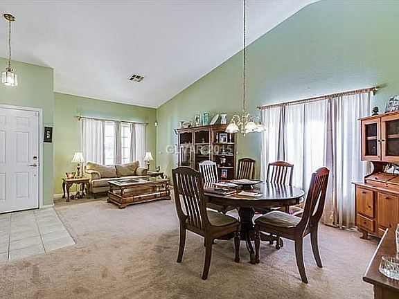 5th image of 7501 Mountain Quail Ave