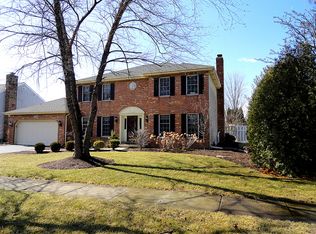 522 Highbury Ln, Geneva, IL 60134