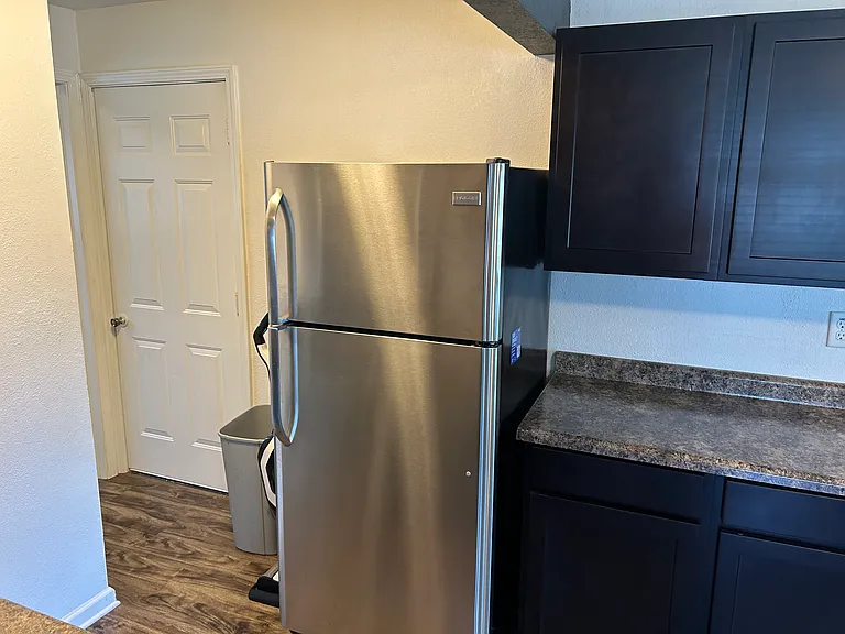 2428 Clyde Park Ave SW — Photo 5