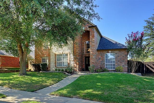 1st image of 437 Vasey Oak Dr