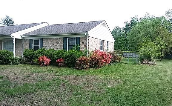 3rd image of 8189 Crestline Ln