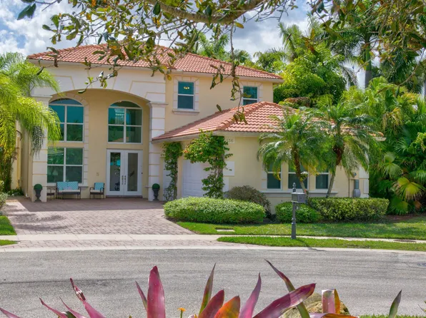 136 Casa Grande Court, Palm Beach Gardens, FL 33418