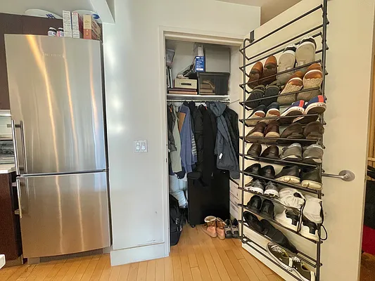 Rented by Compass | media 6