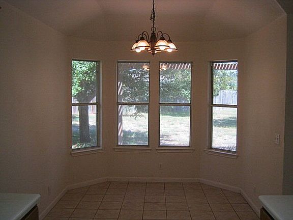 3rd image of 321 Brent Blvd