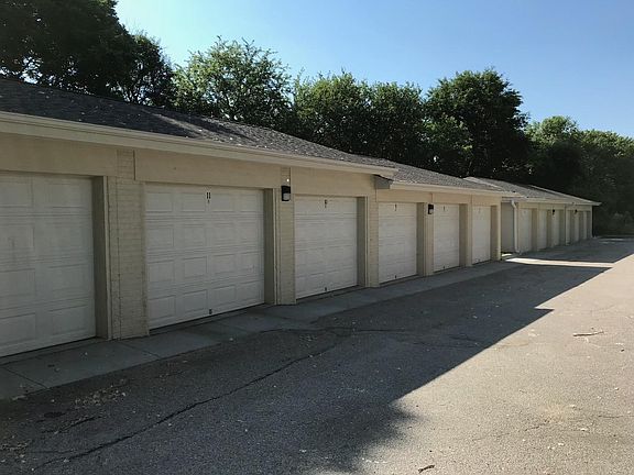 4th image of 1429 Grandview Ave APT 21