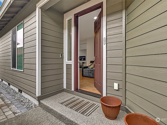 4th image of 8229 Canton Avenue NE
