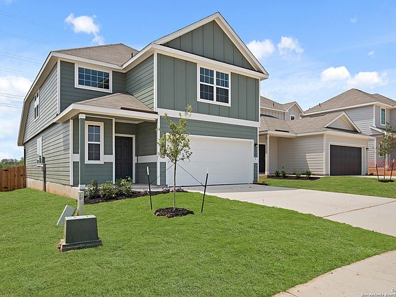 3rd image of 8826 Black Oak Drive