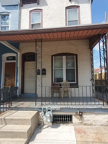 638 North Ct #2ND1 Photo 1