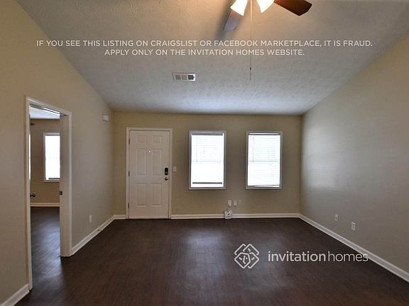 3rd image of 4038 Warren Rd