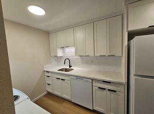 Julee Apartments, Seattle, WA 98166