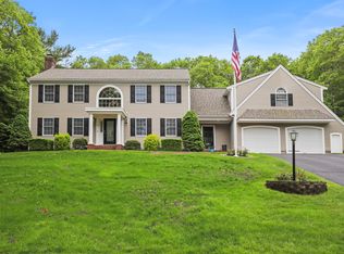 5 Lancaster Ln, Bourne, MA 02532
