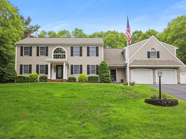 5 Lancaster Lane, Bourne, MA 02532