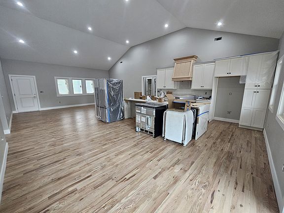 4th image of 17119 Monte Verde Dr