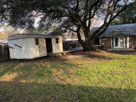 4th image of 1417 Willow St