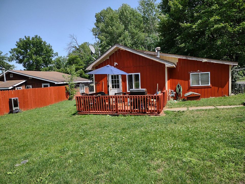110 Russell Ave, Houghton Lake, MI 48629 Zillow