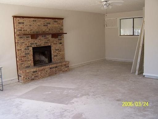 5th image of 6811 OAK LAKE