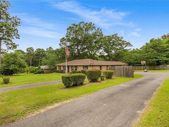 4th image of 2316 Woodland Rd
