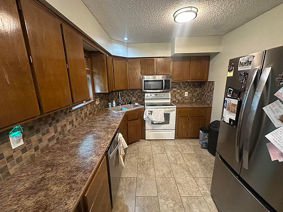 2nd image of 6431 E Perryton St