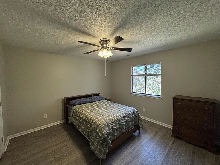 522 S Kerr Ave — Photo 12